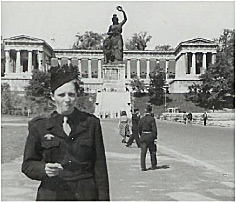 Marian Krauze. W polskich oddziałach wartowniczych US Army (Monachium 1955 r)